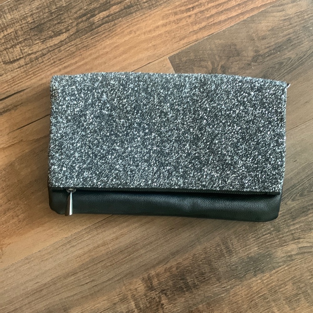 Express clutch